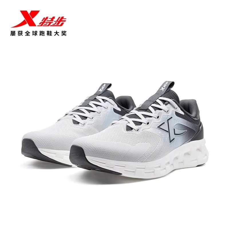 特步跑步鞋男鞋冬季减震回弹运动鞋舒适轻便专业跑鞋975119110025