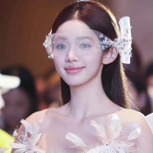 小众韩式新娘氛围感高级头饰露思同款遮面纱结婚纱礼服晚宴配饰品