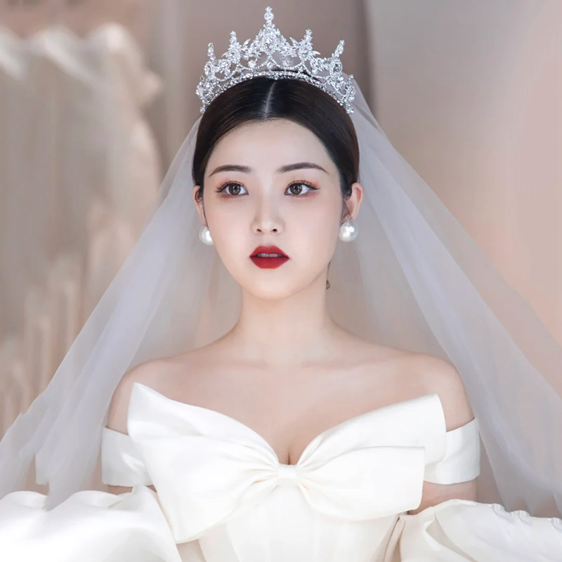 皇冠头饰大气水晶超仙闪亮王冠女18岁生日成人礼物结婚礼白纱配饰