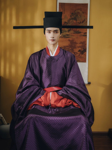 出租君陈仿花罗宋圆领袍官服紫袍男装汉服紫色宋公服父母伴郎服