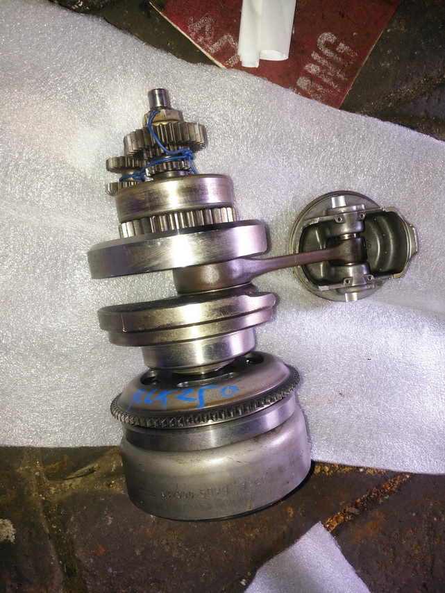 适用于川崎KLX250曲轴 活塞环