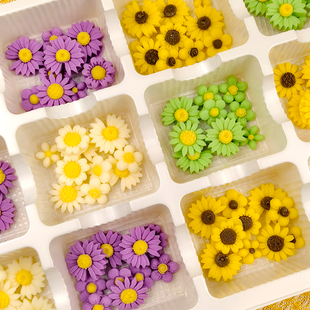 烘焙蛋糕装饰巧克力迷你小花雏菊花朵甜品摆件创意成品配件网红