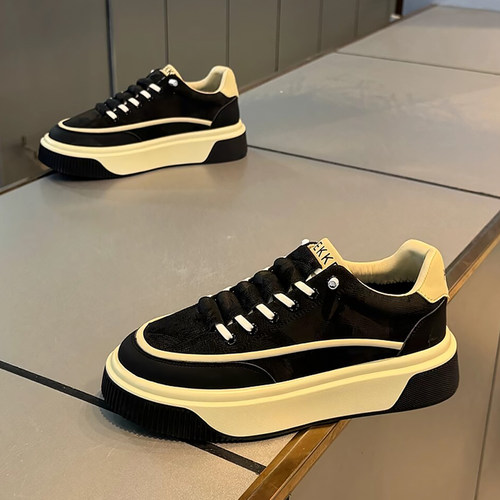 春秋时尚休闲鞋韩版增高板鞋脚蹬