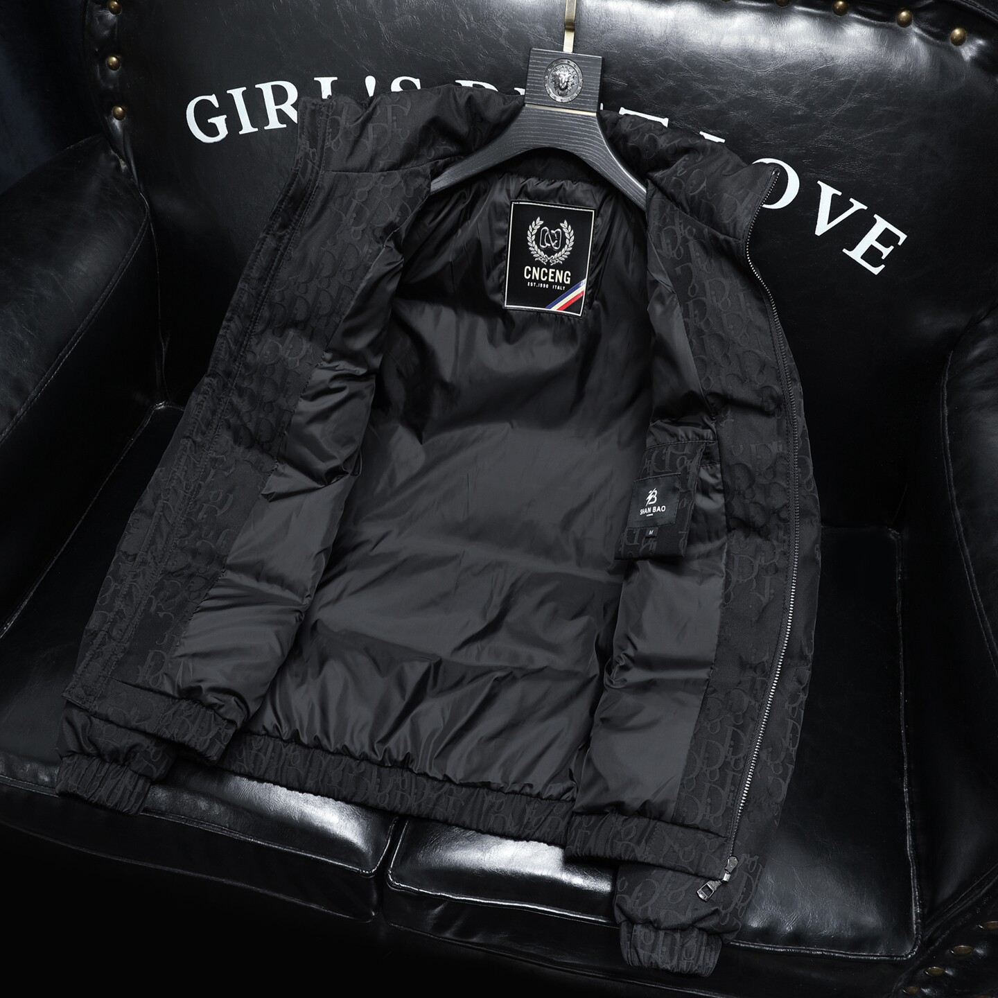 2025冬季新款90%白鸭绒立领提花羽绒服钱塘6011-6639P325沙发,男装羽绒服,钱塘6011