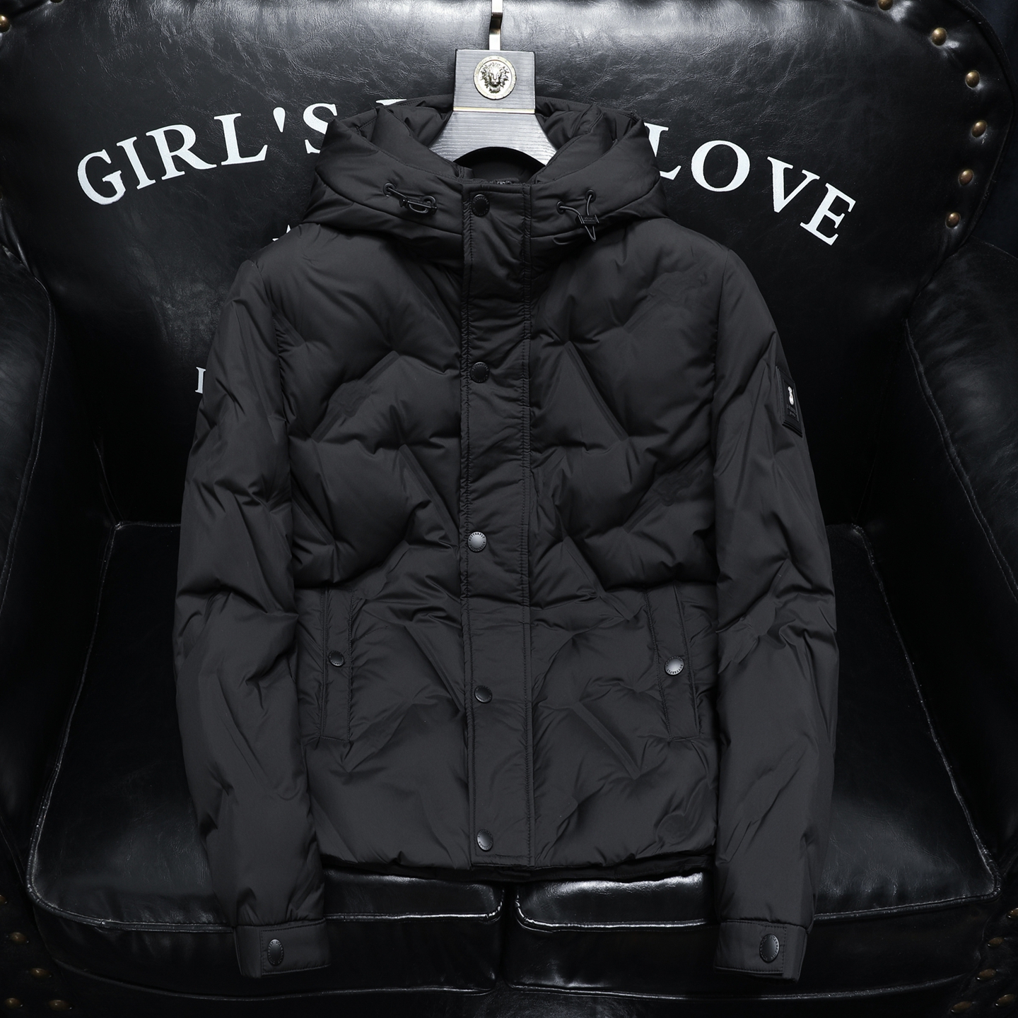 2025冬季新款90%白鸭绒立领亮面羽绒服钱塘6011-9968P330沙发，男装羽绒服，钱塘6011