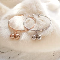 Ngọt ngào đơn giản mạ bạc 925 Sterling Silver Bell Bracelet Vòng tay sinh viên Vòng tay bạn gái Cặp đôi quà tặng Cô gái đá thạch anh tóc vàng