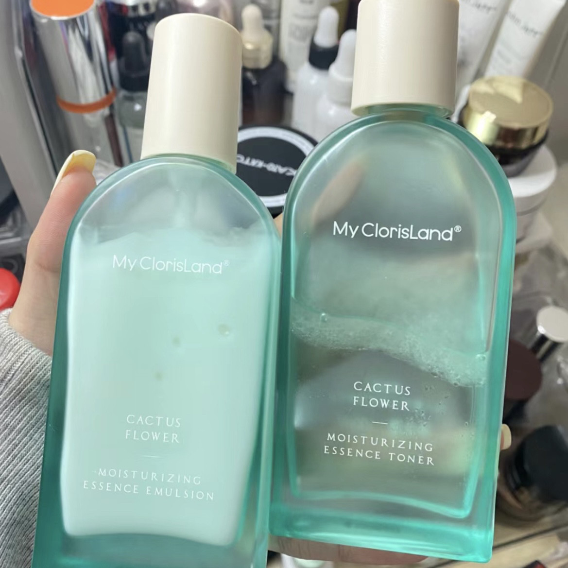 花皙蔻仙人掌花水乳套装深保湿维面部护理套装