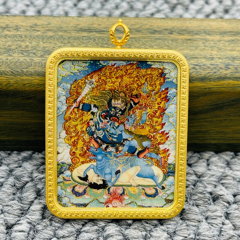 正品洒金手绘阎魔敌唐卡佛牌护身符吊坠牌金色噶乌盒