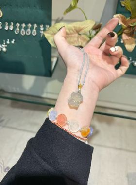 天然玛瑙小萌马挂件多色甜美风本命年小众吊坠简约玉石送礼物项链