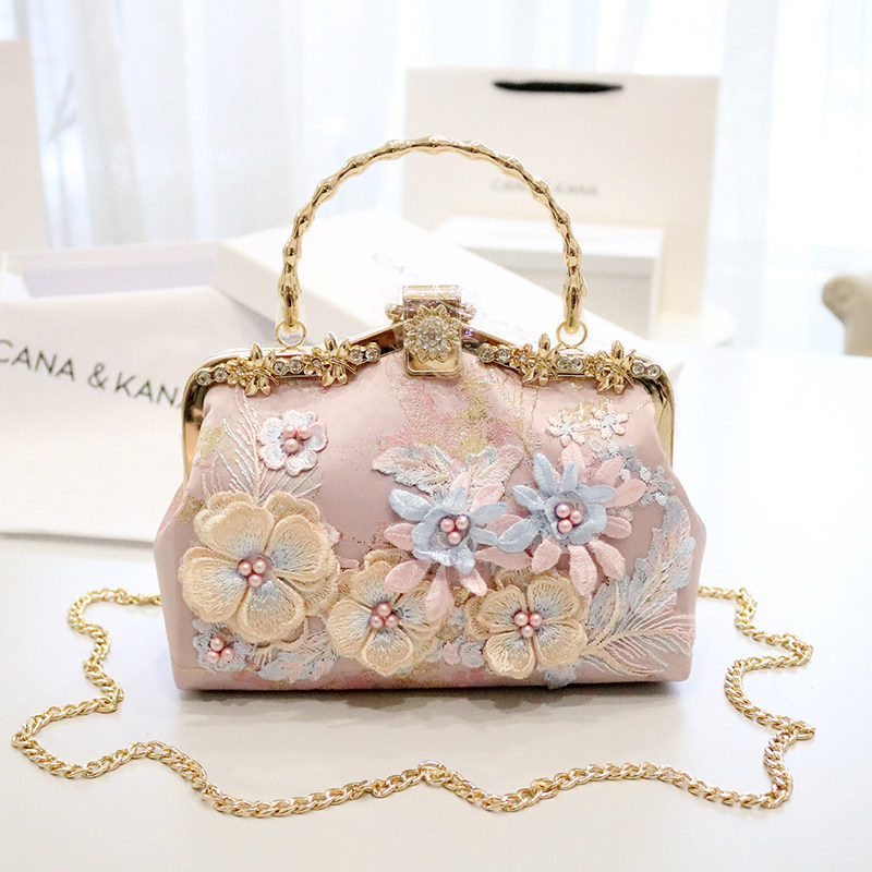 新中式国风设计感洋气手提包包刺绣花朵高级感斜挎链条2026春新款