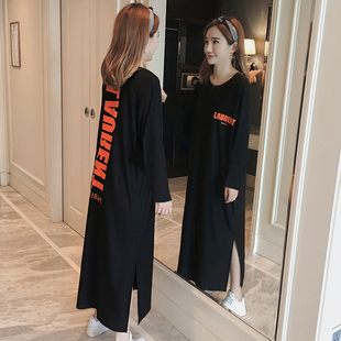 长袖连衣裙女春秋2026新款休闲大码宽松懒人裙中长款过膝t恤裙子