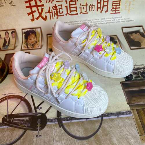 03三条杠贝壳头板鞋情侣款女鞋卡哇伊KT猫日系男女学生校园百搭