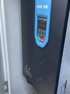 询价-森兰变频器hope51090千瓦变频器95新仅装柜