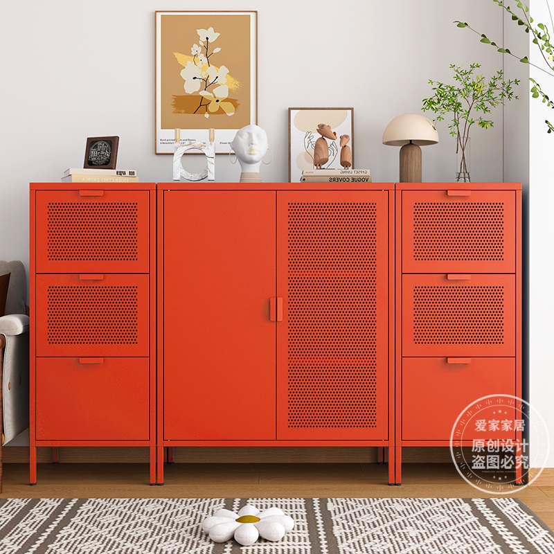 多巴胺奶油风钢制餐边柜