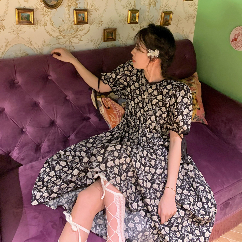 #French first love small bubble sleeve Floral Dress