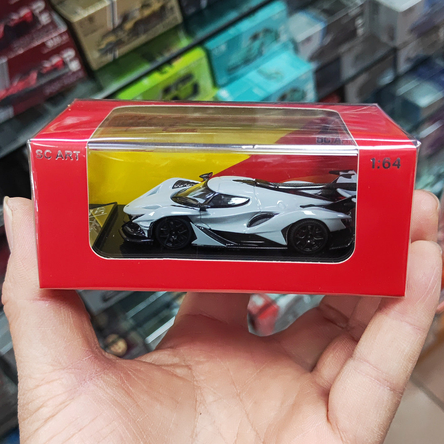 1/64阿波罗太阳神合金车模