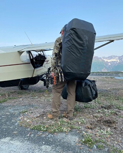 男女款 Waypoint KUIU 24新品 户外防水耐磨通用型大容量旅行袋