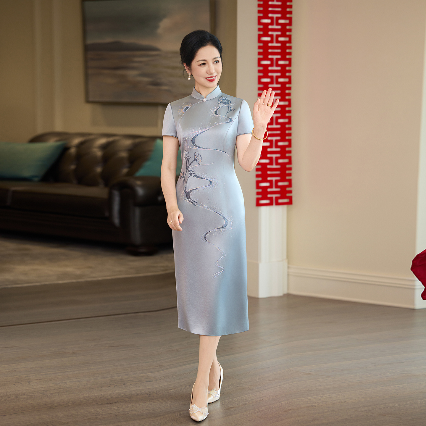 新中式喜婆婆轻奢气质婚宴礼服