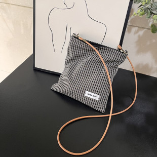 BAG原创斜挎手机包拉链手机袋复古森系黑白千鸟格格子布袋子 GGSG