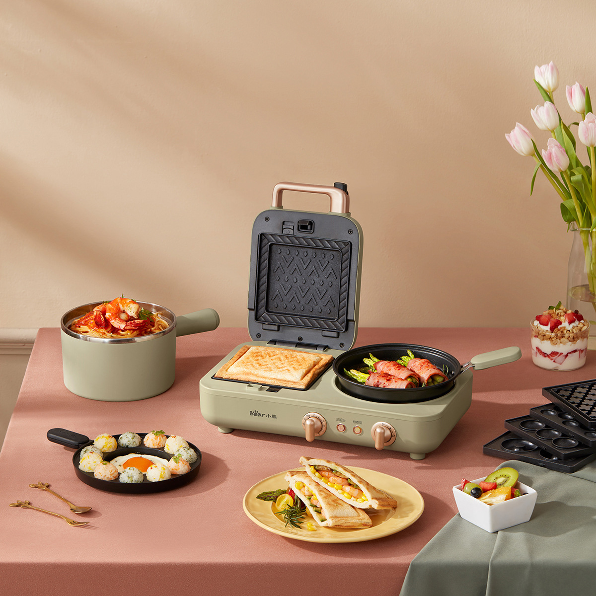 小熊早餐机机电饼铛多士炉多功能料理锅可拆烤盘DSL-A13N1