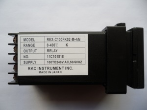 。温控仪 数显PID智能温控仪表RKC温控器上下限开关REX-C100 短壳