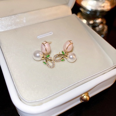 Pearl Tulip Earrings珍珠郁金香花朵耳环个性田园风耳钉简约耳饰