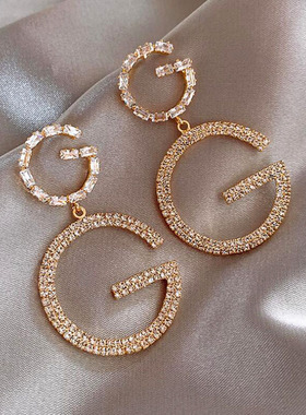 Letter earrings个性设计感锆石字母耳坠潮网红时尚耳钉耳饰女