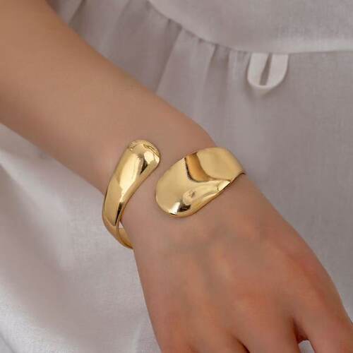 Metal Bracelet Arm Ring弧形光面手环金色开口交错手镯臂环女