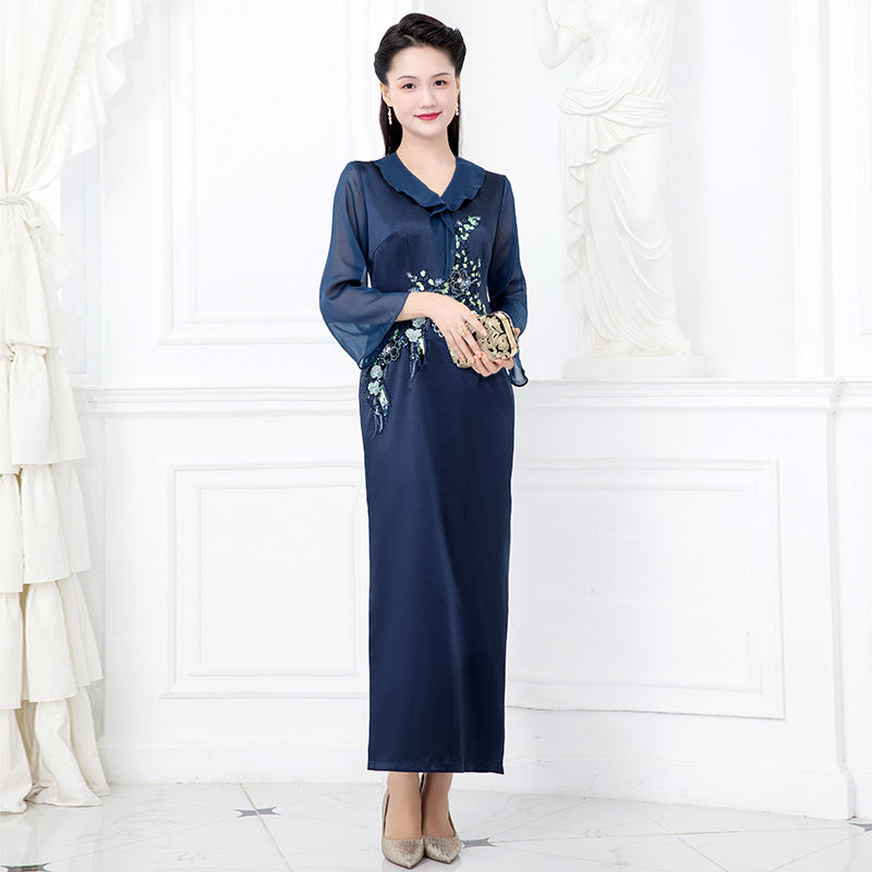 多丽琦中式绣花礼服连衣裙