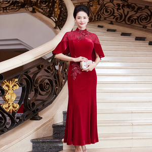 多丽琦新款改良旗袍婚宴红色喜妈妈装宴会晚礼服丝绒长款连衣裙女