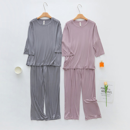 秋季2025新款莫代尔女士家居服妈妈七分袖睡衣冰丝女款带胸垫套装