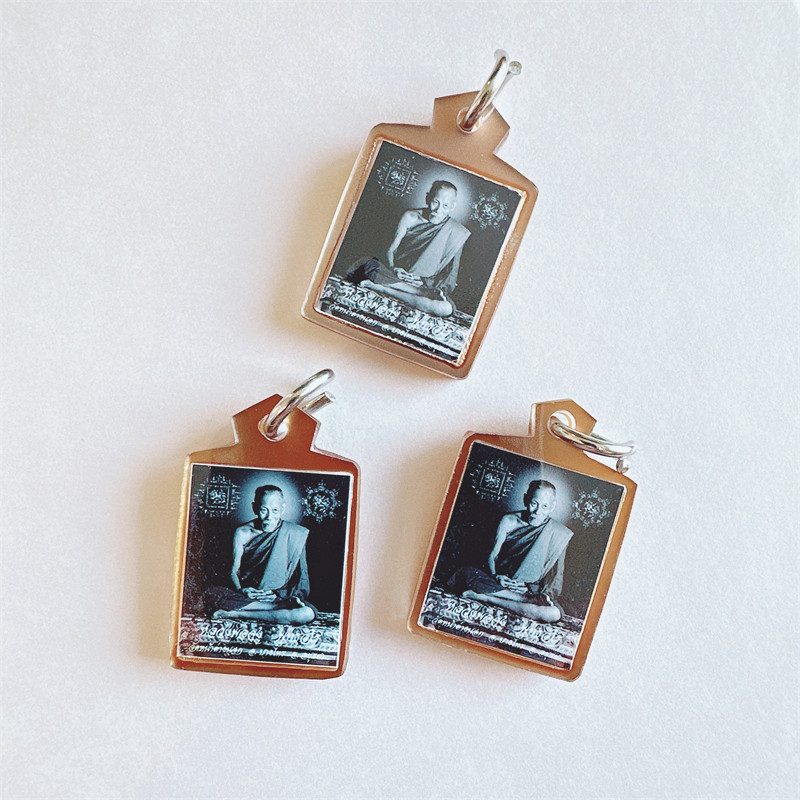 南传佛缘  泰国佛牌  龙婆钟 自身  泰国特色  龙婆曼师傅