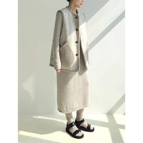 羊羔毛两面穿背心马甲