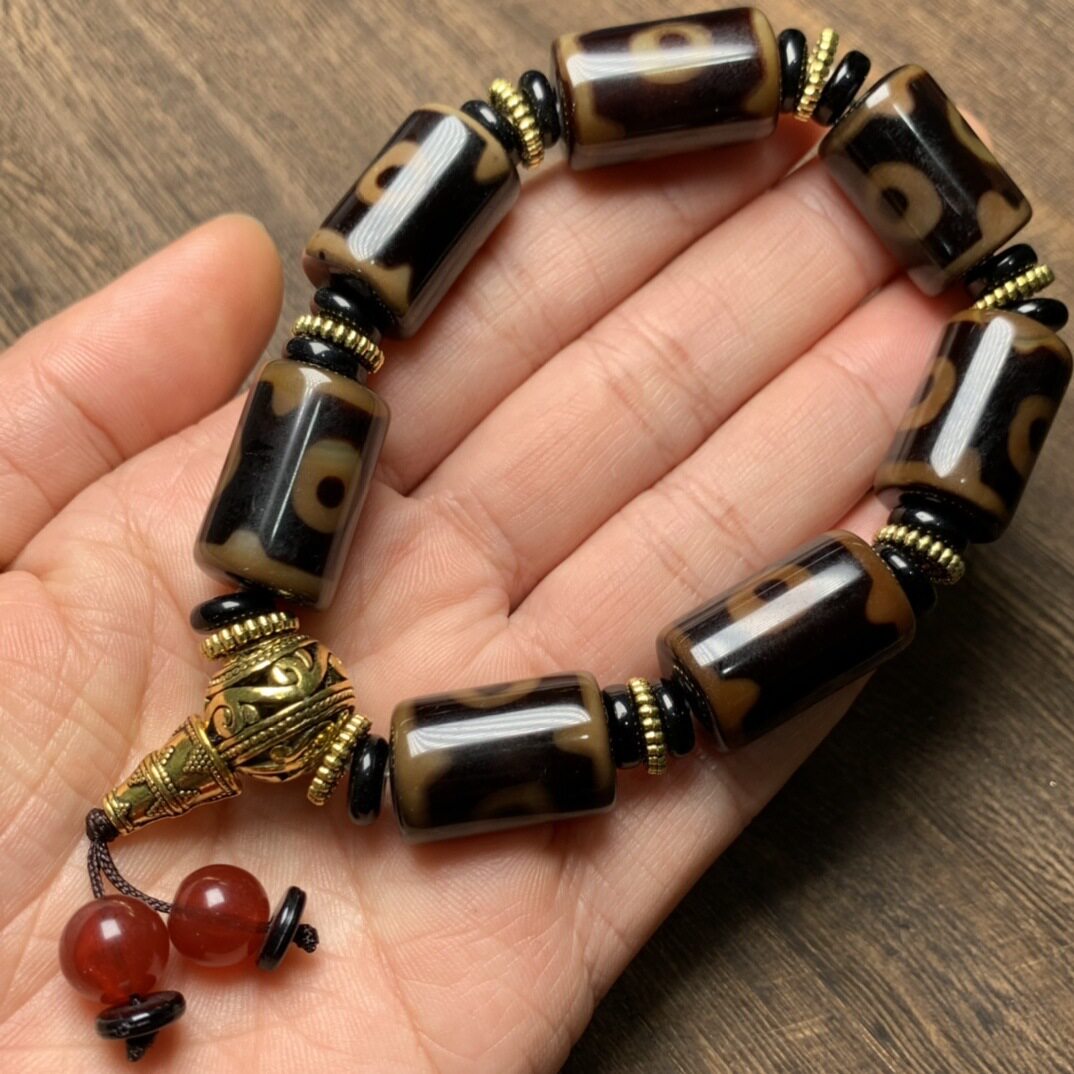 本命年精品亮面玛瑙三眼天珠搭配藏饰佛头手串复古民族风手持手链