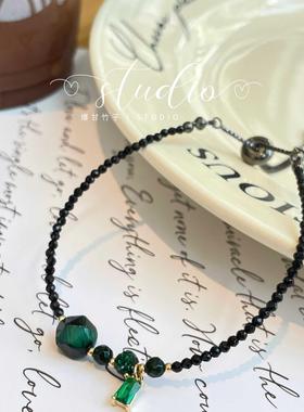 轻奢小众原创设计INS感高级感百搭显白黑水晶绿松石可调节手链