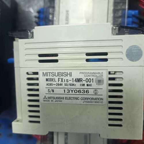 议价PLC FX1S-14MR-001 机，，可维修