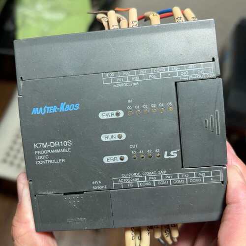 议价LS K7M-DR10S PLC控制器 220V 44VA可维修