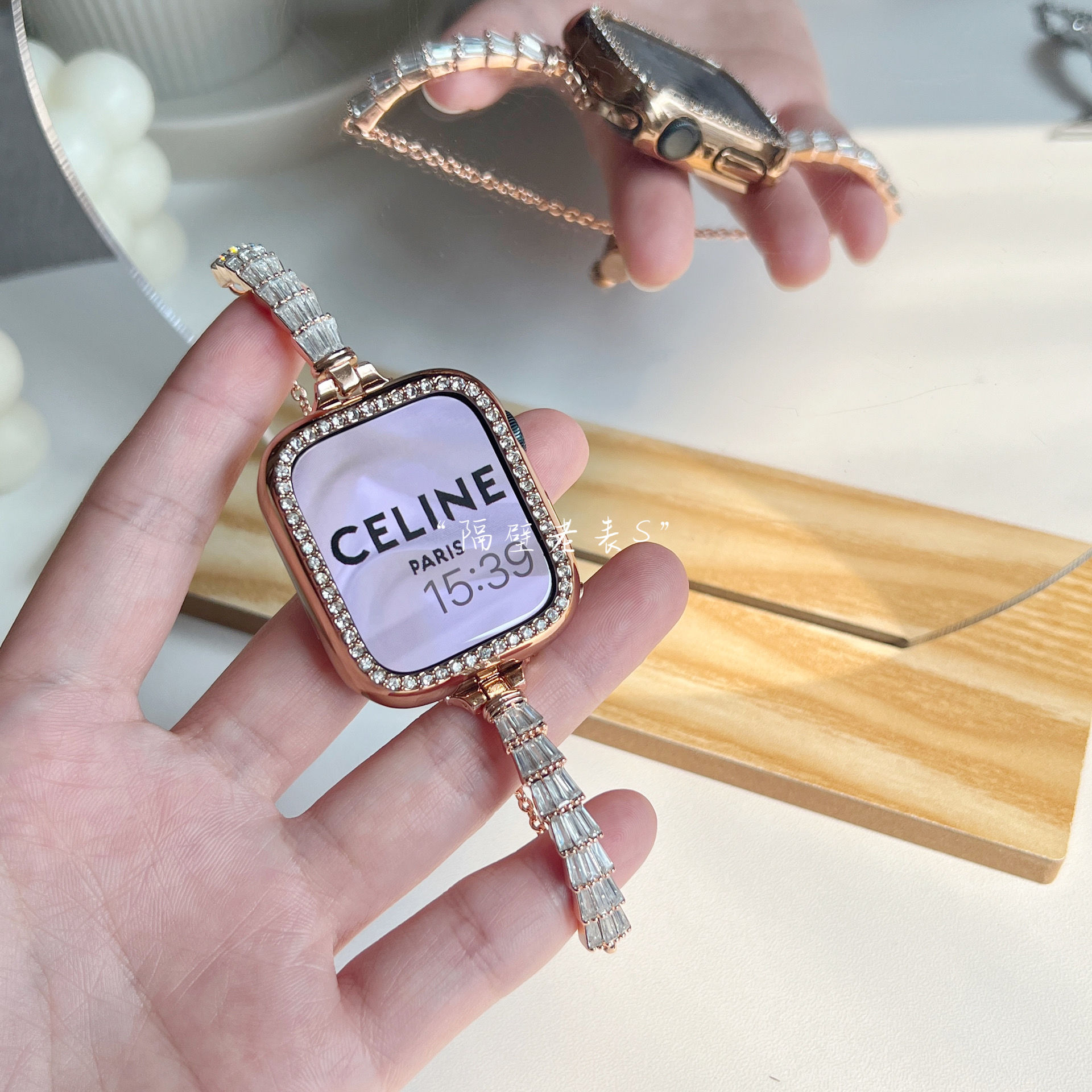 适用苹果手表带ApplewatchS10金属带钻小众iwatch876se45手镯百搭
