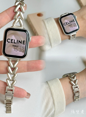 适用苹果手表带Apple watchS11细款爱心金属链条iwatch98SE百搭女