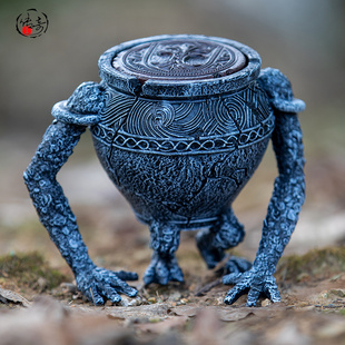艾尔登法环战士壶手办老头环法环壶护符亚历山大战士罐游戏模型