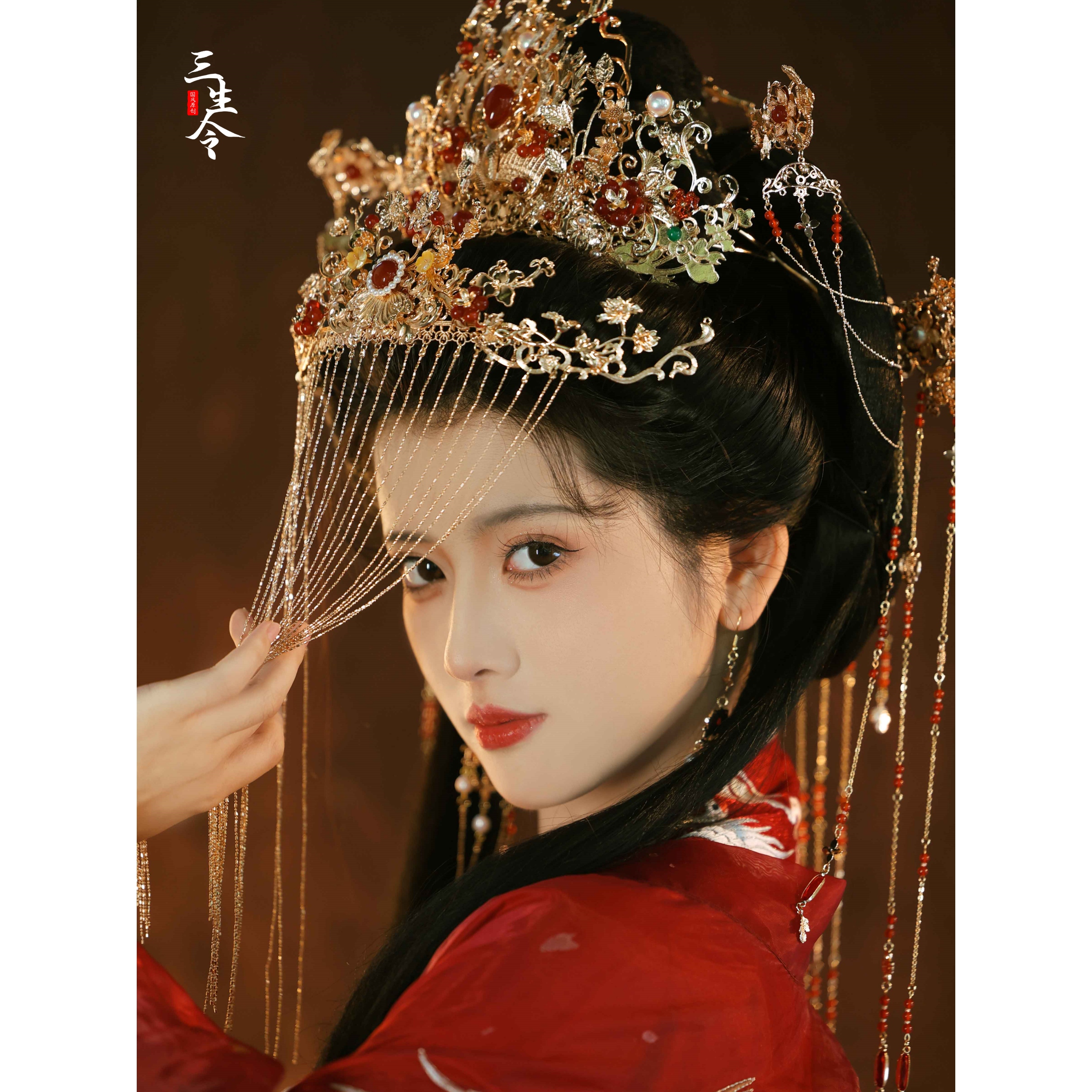 新娘头饰古风发冠中式婚礼凤冠