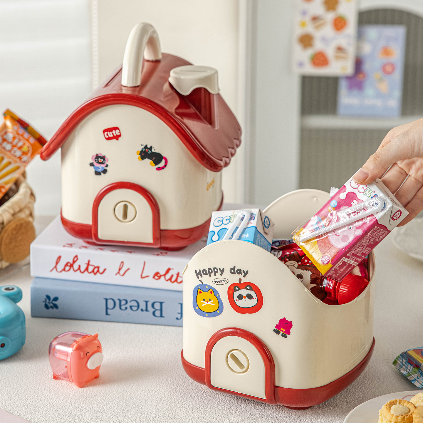新款存钱罐开学季儿童可爱小房子储蓄盒带锁钱箱送女男孩节日礼物