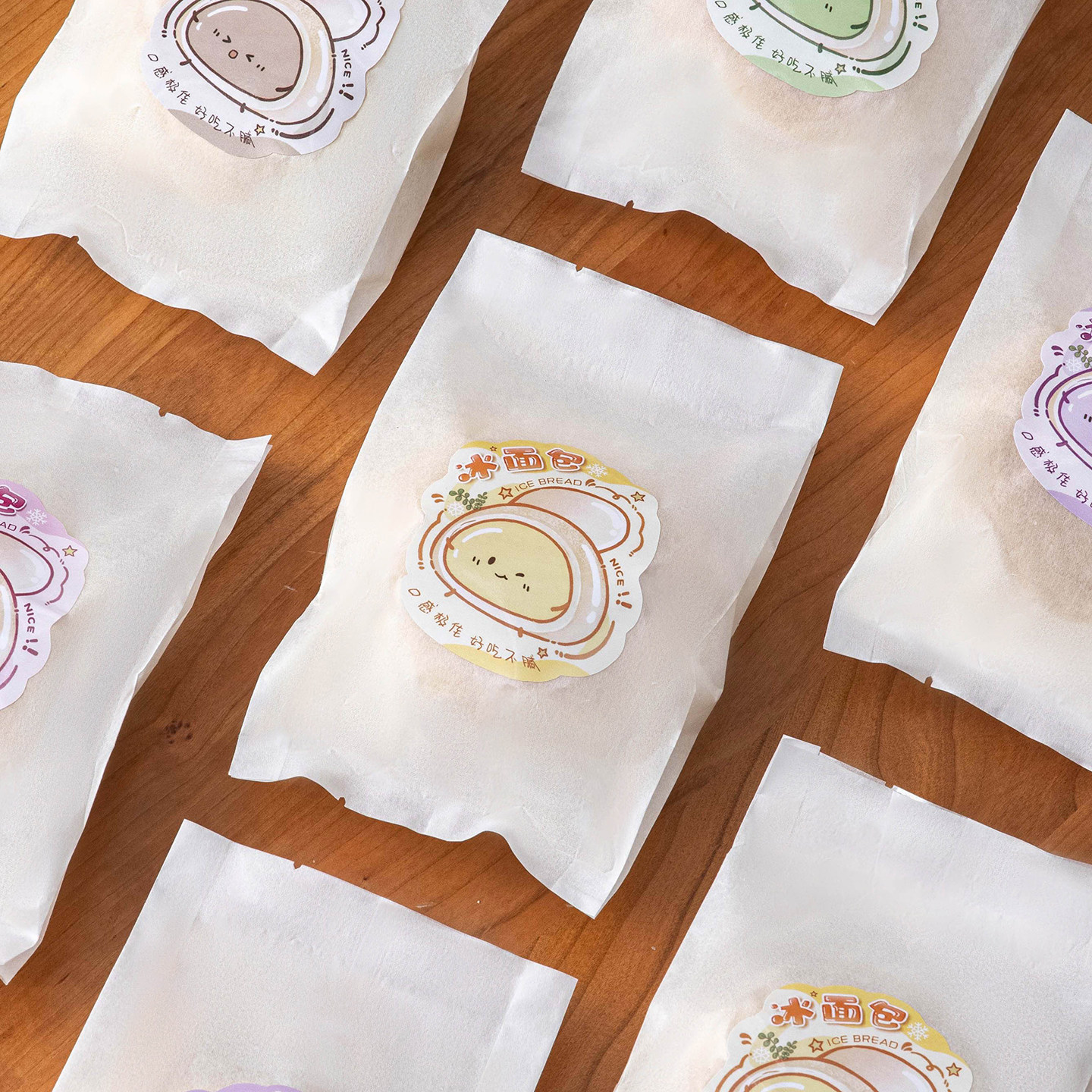 冰面包绵纸包装袋食品级机封冷藏防水油口味贴纸手工烘焙吐司麻薯