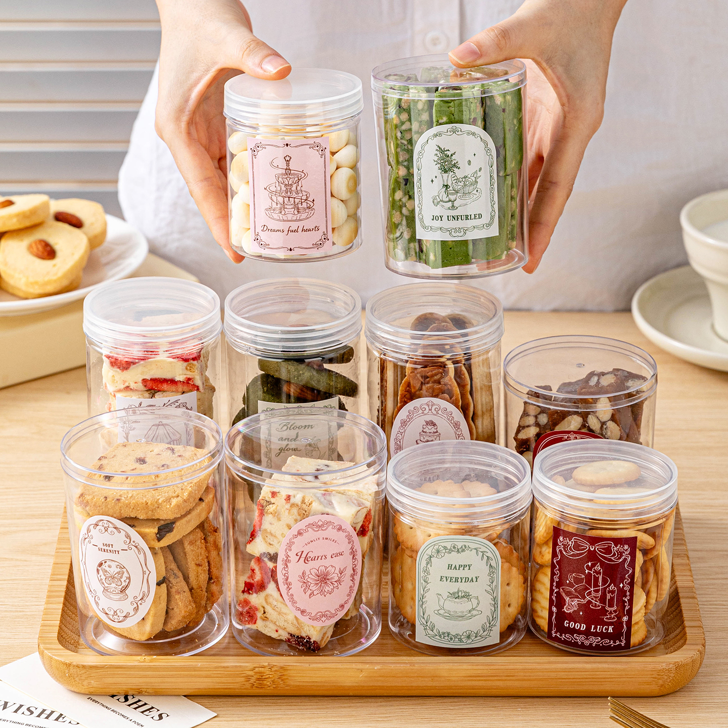 透明饼干密封罐圆形食品级收纳空瓶子曲奇雪花酥糯米船包装盒打包