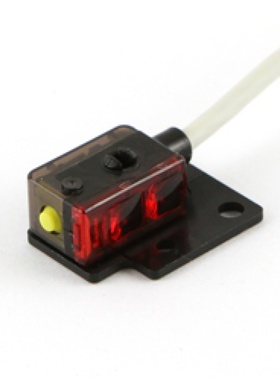 现货原装Baumer堡盟FHCK 07P6901背景抑制漫反式光电传感器