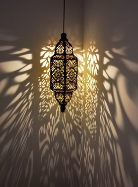 太阳能灯笼户外悬挂花园