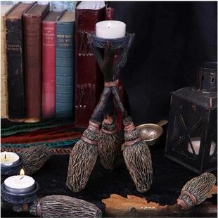 跨境新款 Triple Broomstick Witchcraft Tealight Holde扫帚烛台