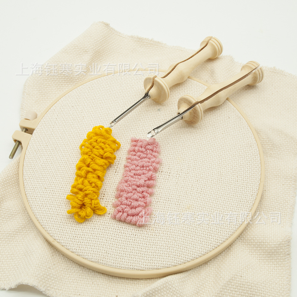 毛线戳戳绣俄罗斯掇绣花