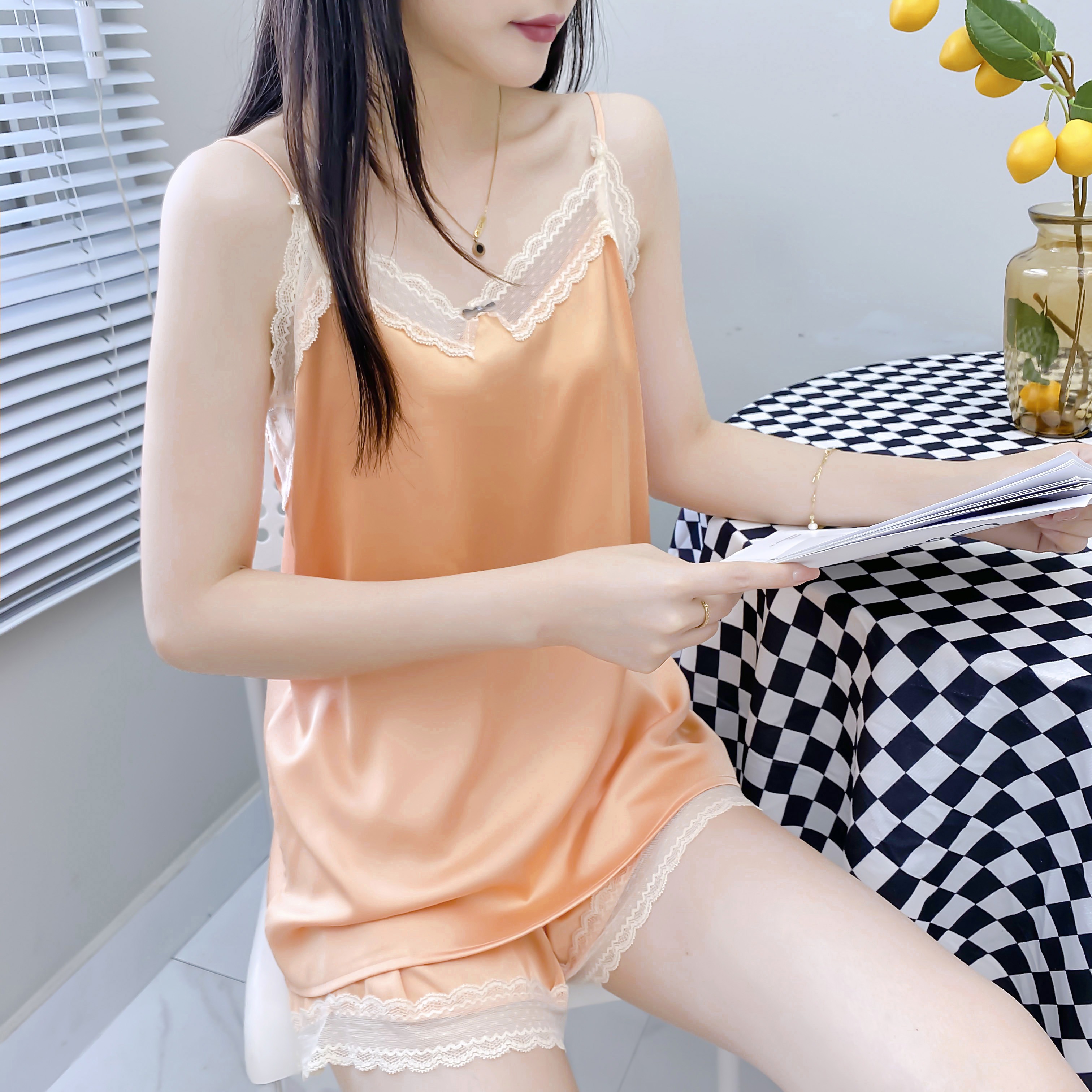 新款黛安靓夏季薄款真丝吊带睡衣女蕾丝花边短裤套装丝绸家居服