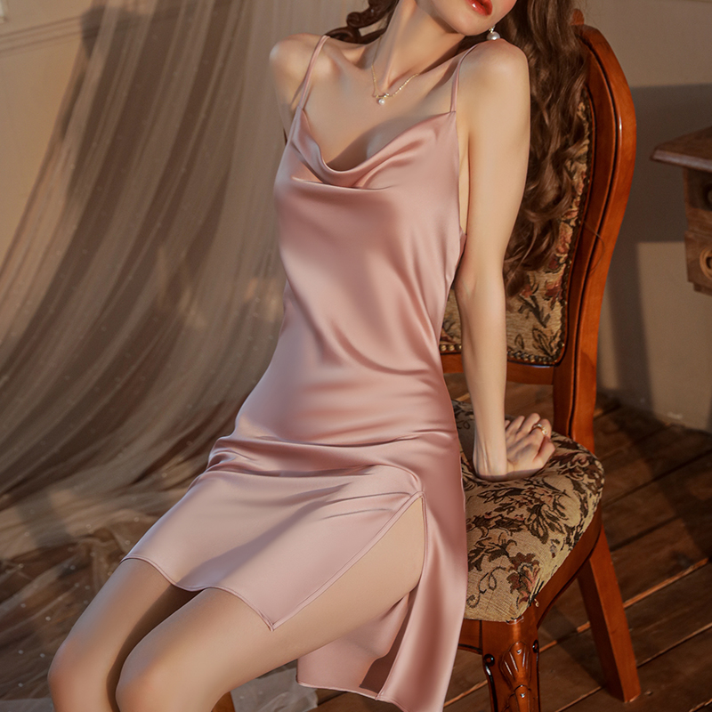 新款黛安靓真丝睡衣女春秋季显瘦家居服吊带桑蚕丝大码开叉睡裙